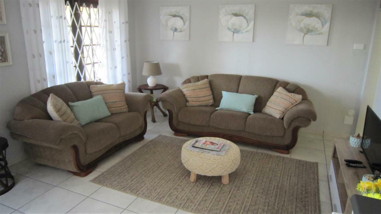 See Rus Self Catering Unit In Westbrook Kzn Private Neat And Cosy 외부 사진